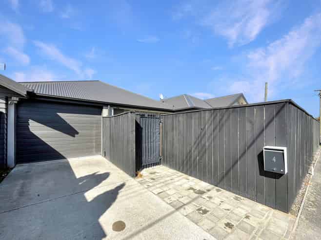 4 Gresford St, Edgeware