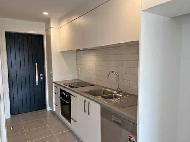 1/65 Pragma Rise, Rototuna North