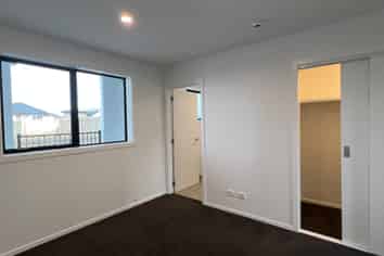 1/65 Pragma Rise, Rototuna North