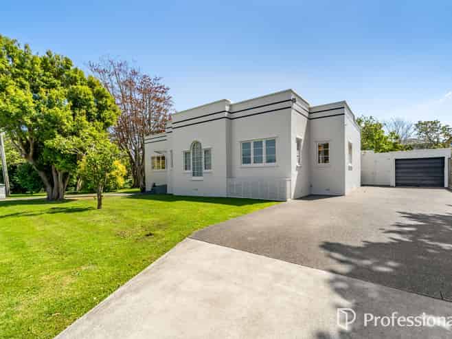 51 Rossiter Avenue, Waterloo