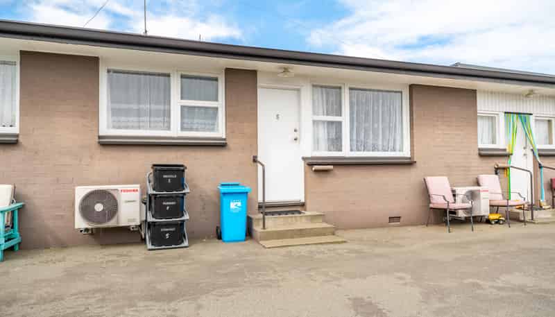 5/3a Preston Street, West End