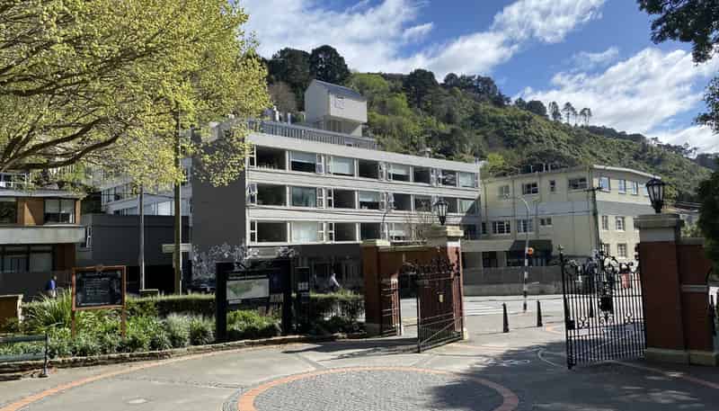 305/20 Glenmore Street, Thorndon