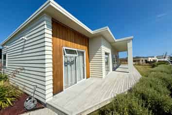 95 Rangitahi Road, Raglan