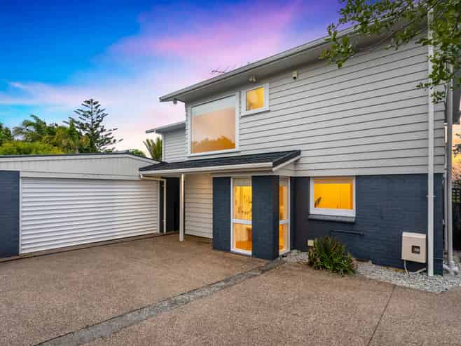 90 Exmouth Road, Northcote
