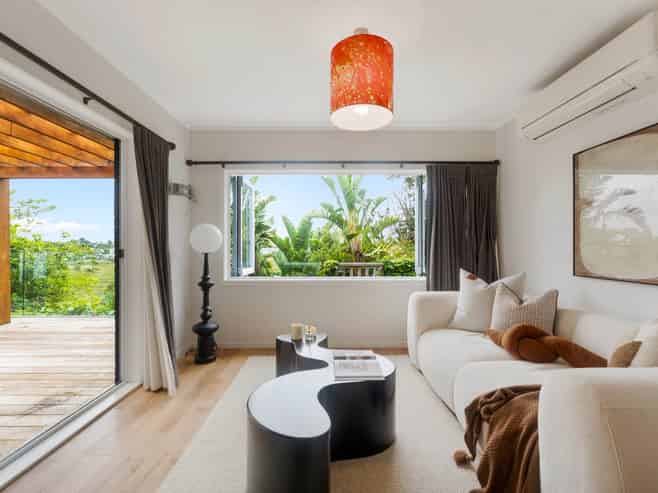 90 Exmouth Road, Northcote