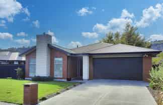 8 Fredrica Lane, Heathcote Valley