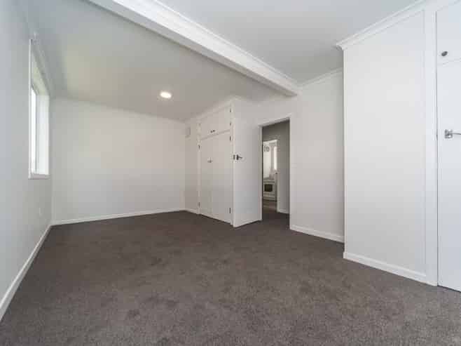 1/50 Calabar Road , Miramar