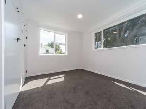 1/50 Calabar Road , Miramar