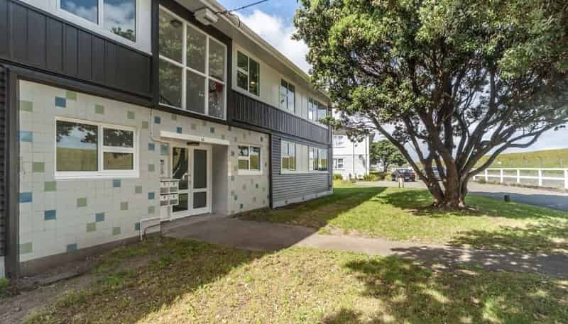 1/50 Calabar Road , Miramar