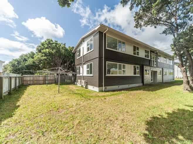 1/50 Calabar Road , Miramar