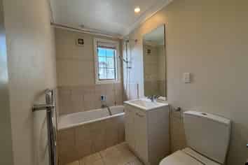 275 Pinecrest Drive, Gulf Harbour