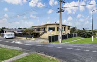 27 Bath Road, RIVERTON