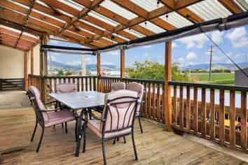 27 Bath Road, RIVERTON