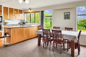 27 Bath Road, RIVERTON