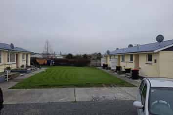 4/8 Hamilton Street, Gore