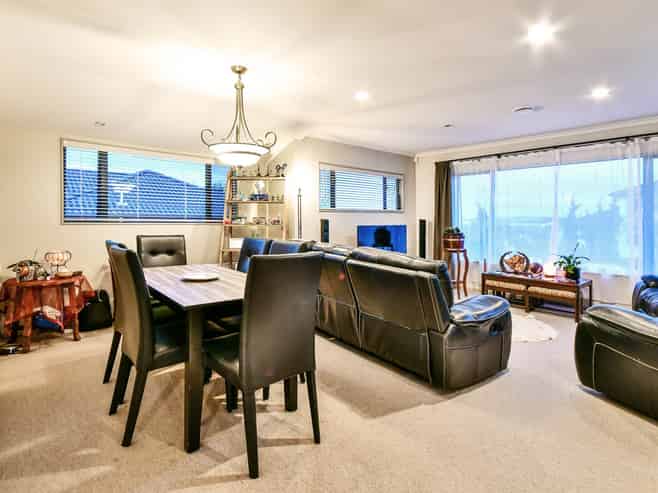 62  Gracechurch Drive, Flat Bush