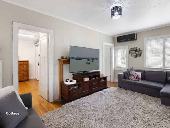 (Cottage)/415A Welcome Bay Road, Welcome Bay