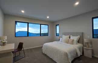 10 Saw Lane, Swanson