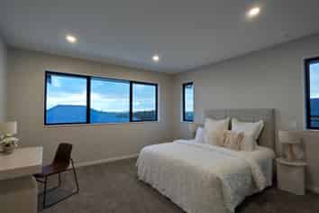 10 Saw Lane, Swanson