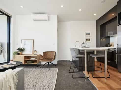 1402/8 Lakewood Court, Manukau