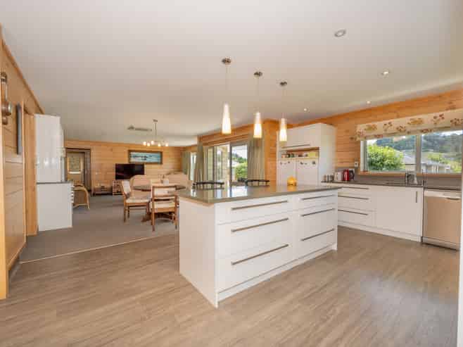 14 Robin Azariah Place, Te Kuiti