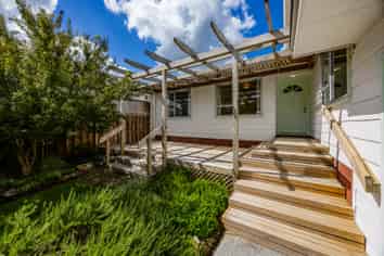 25B Pulman Place, Clover Park
