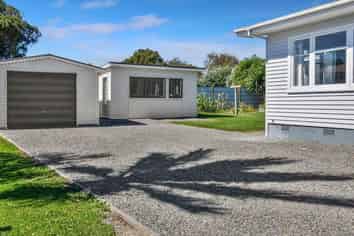 20 Aotaki Street, Otaki