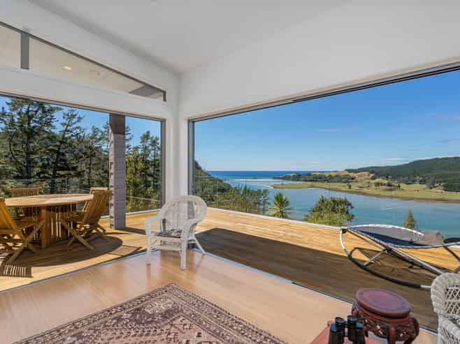 267i Opoutere Road , Opoutere