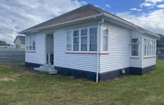 31 Vogel Street, Hawera