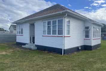 31 Vogel Street, Hawera