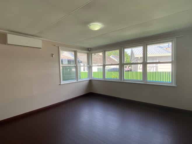 6a Kenney Crescent, Fairfield