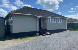 6a Kenney Crescent, Fairfield