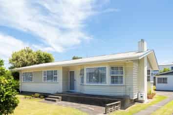 4 Muir St, Te Hapara