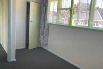 75 Gear Terrace, Ranui Heights