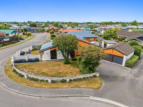 4 Ascot Place, Netherby