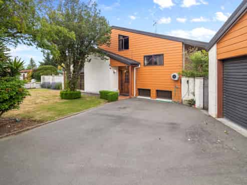 4 Ascot Place, Netherby
