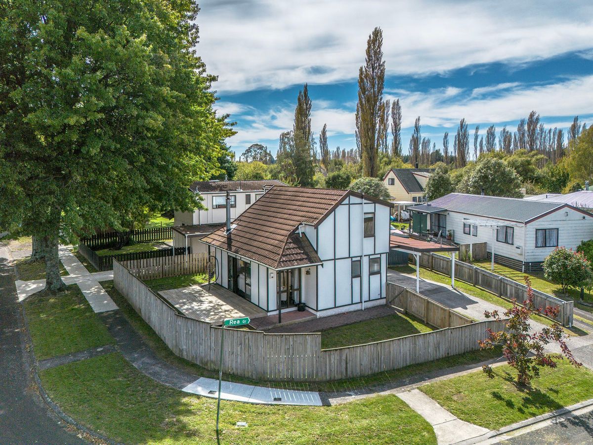Easy Care & Updated For You!, Turangi