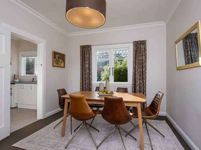 6 Friend Street, Karori