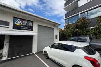 Central Warehouse Space