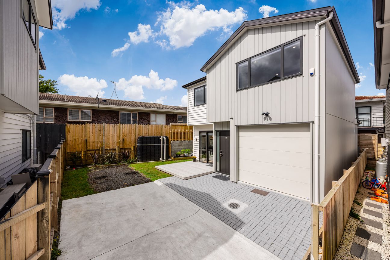 Standalone 4 Bedroom in Conifer Grove - Widok 2