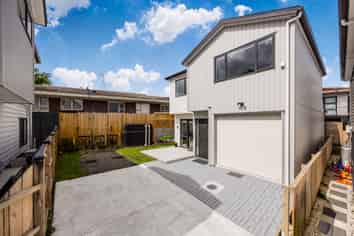 16D Balgowan Terrace, Conifer Grove