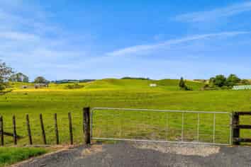 0n Mangorei Road, New Plymouth