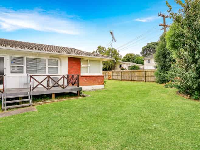 1/2 Ruby Street, Manurewa