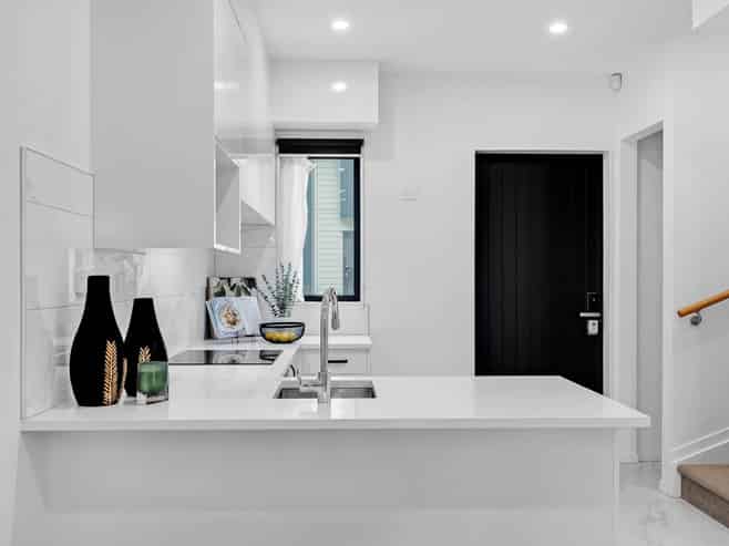 2/112 Moore Street, Howick