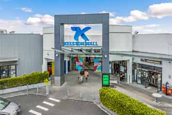 Kelston Mall | 16 West Coast Road, Glen Eden