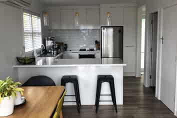 8 Mason Place, Richmond