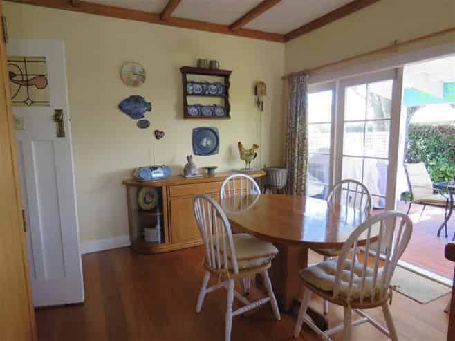 41 Barrett Street , Westown