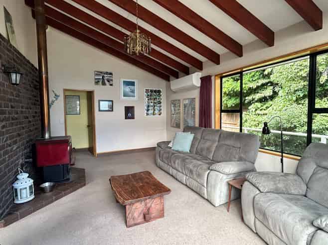 626 Peninsula Road, Kelvin Heights