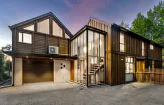 8 Bridgewater Lane, Stoke