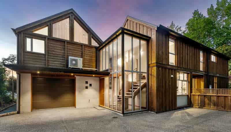 8 Bridgewater Lane, Stoke